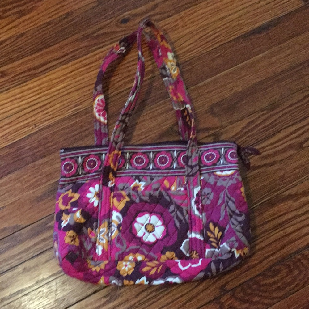 Vera Bradley beautiful purse